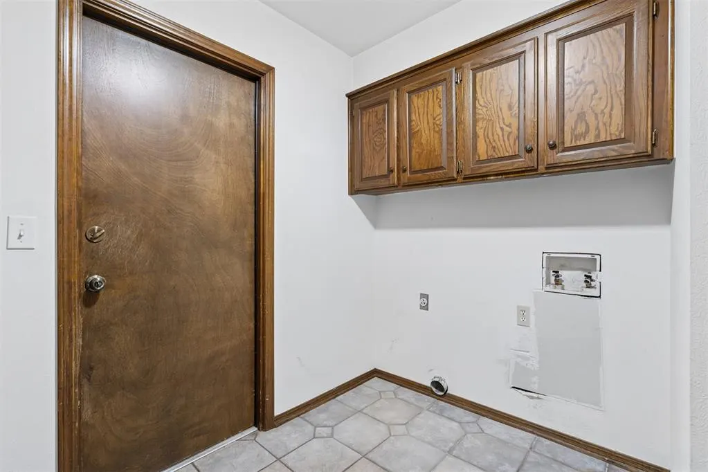 Photo 36 — 9709 Lakeshore Drive, Oklahoma City, OK 73120