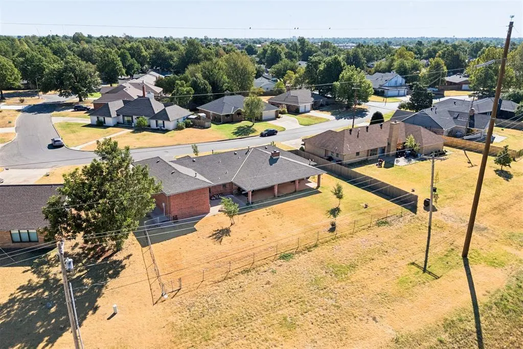 Photo 47 — 9709 Lakeshore Drive, Oklahoma City, OK 73120