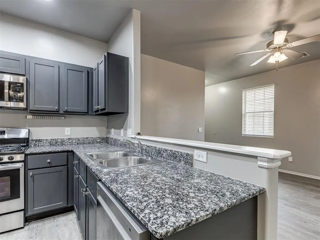 Photo 17 — 114 Ashley Drive, Edmond, OK 73003
