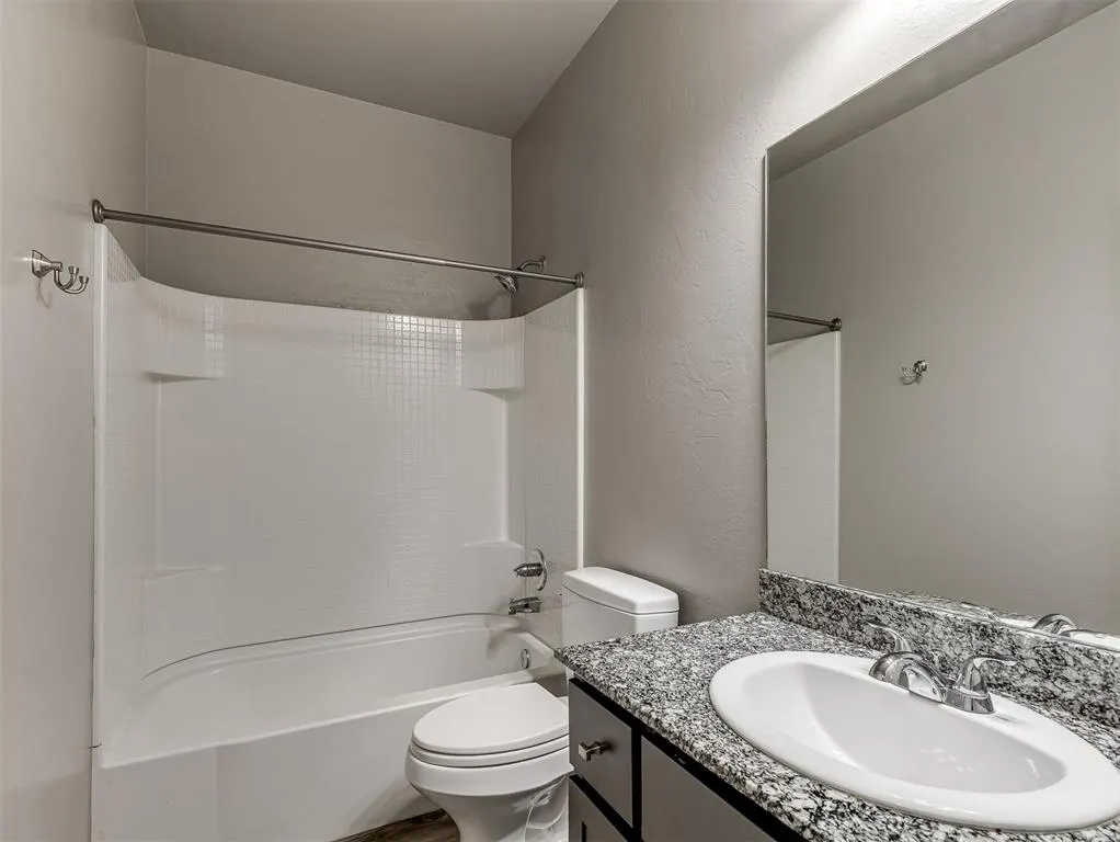 Photo 32 — 114 Ashley Drive, Edmond, OK 73003