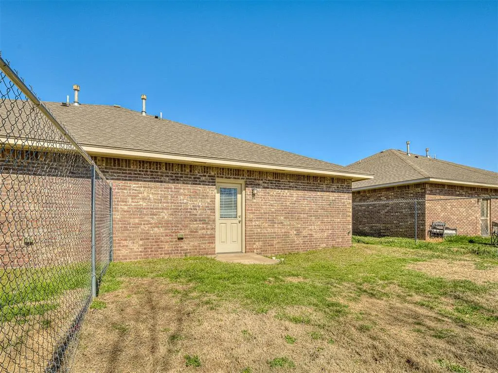 Photo 41 — 114 Ashley Drive, Edmond, OK 73003