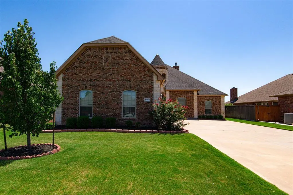 Photo 2 — 1400 Switchgrass Road, Edmond, OK 73013