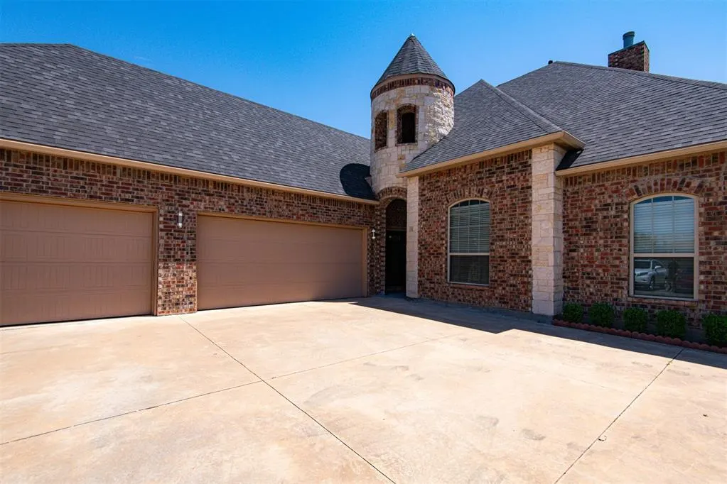 Photo 4 — 1400 Switchgrass Road, Edmond, OK 73013