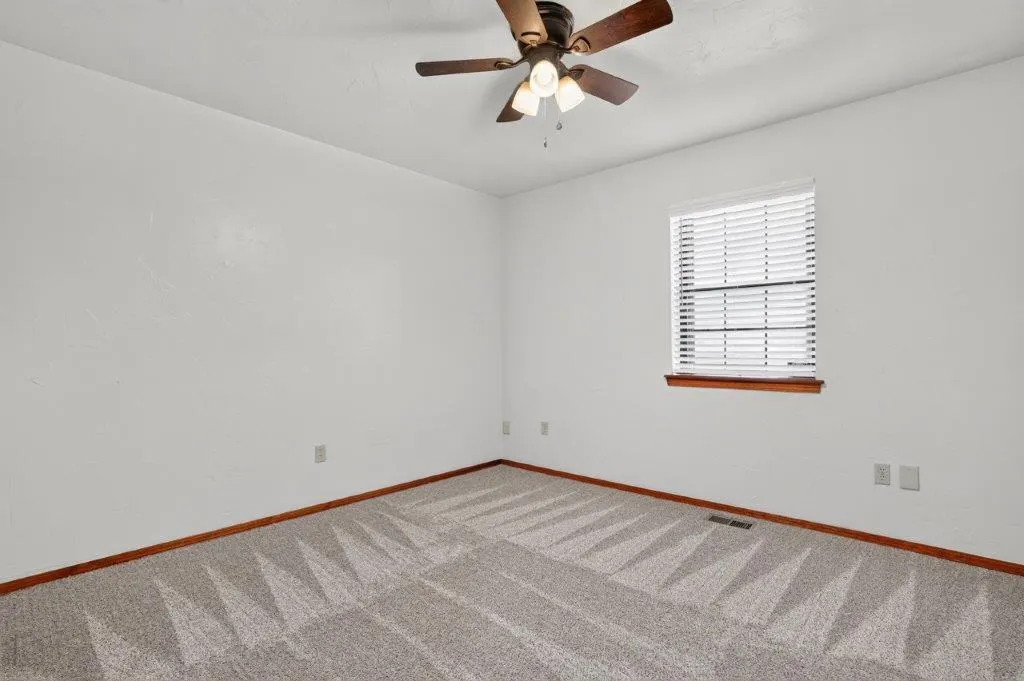 Photo 22 — 18504 Laurel Oak Drive, Edmond, OK 73012