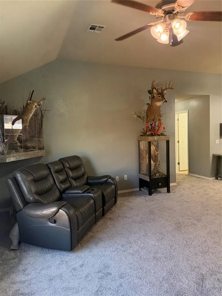 Photo 3 — 12321 SW 9th Terrace, Yukon, OK 73099