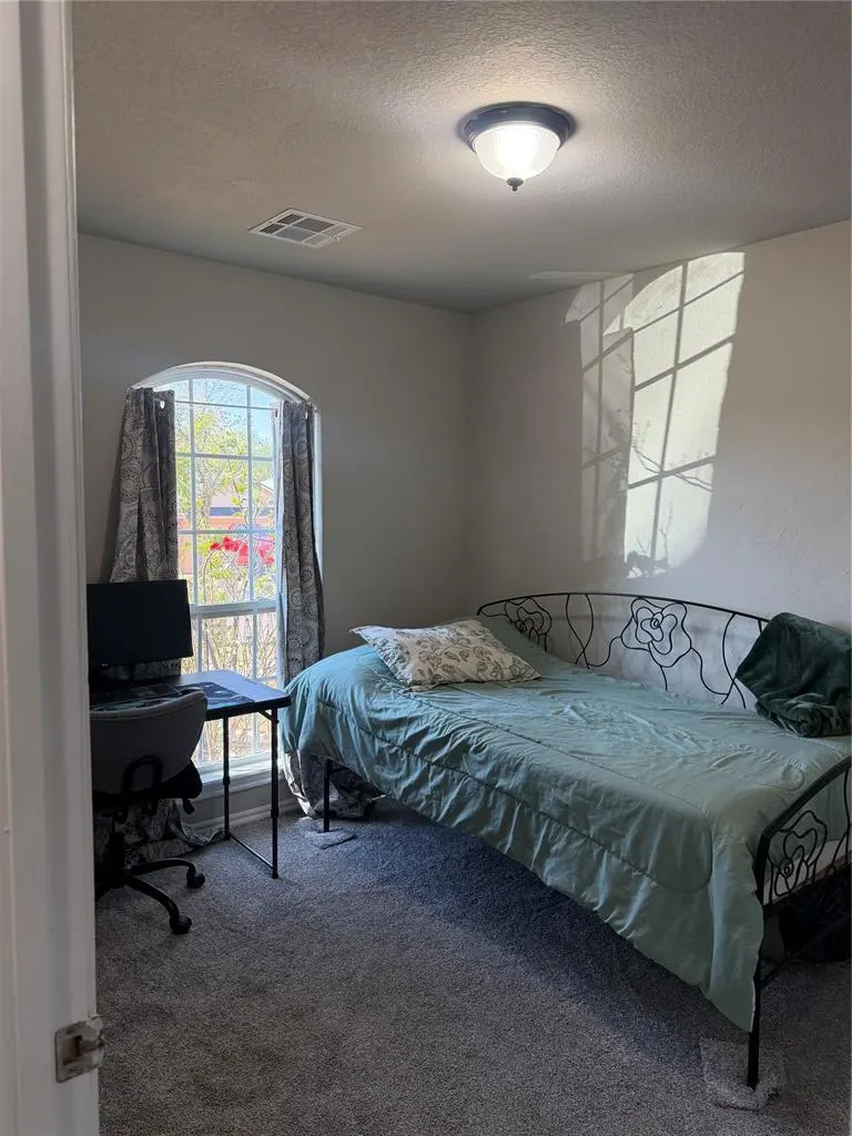 Photo 15 — 12321 SW 9th Terrace, Yukon, OK 73099