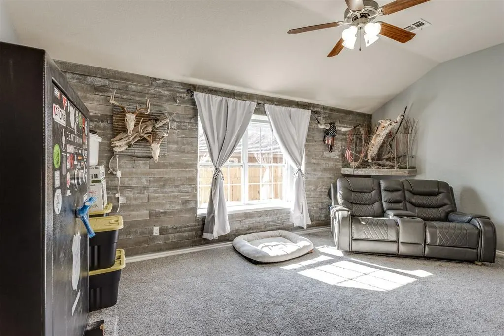 Photo 12 — 12321 SW 9th Terrace, Yukon, OK 73099