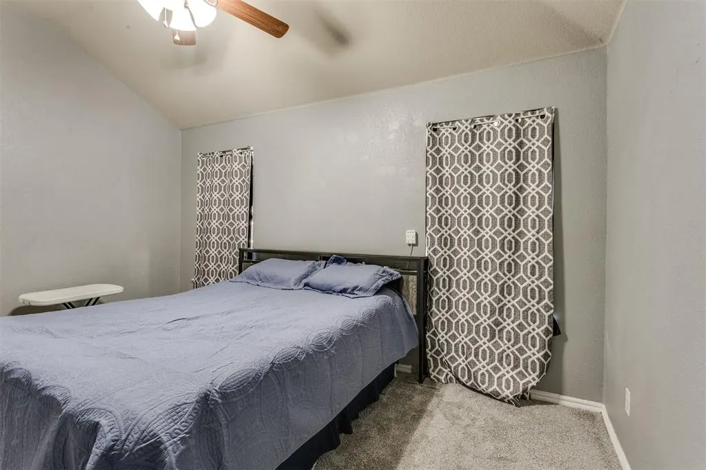 Photo 31 — 12321 SW 9th Terrace, Yukon, OK 73099