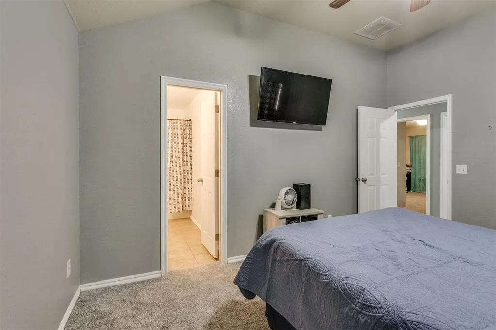 Photo 32 — 12321 SW 9th Terrace, Yukon, OK 73099