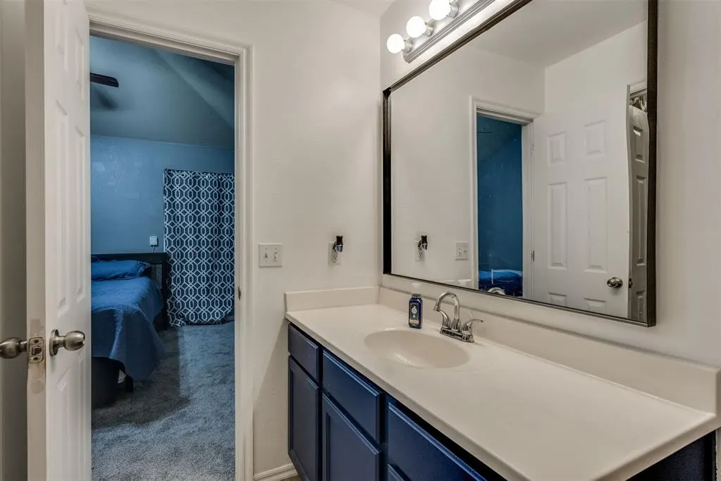 Photo 34 — 12321 SW 9th Terrace, Yukon, OK 73099