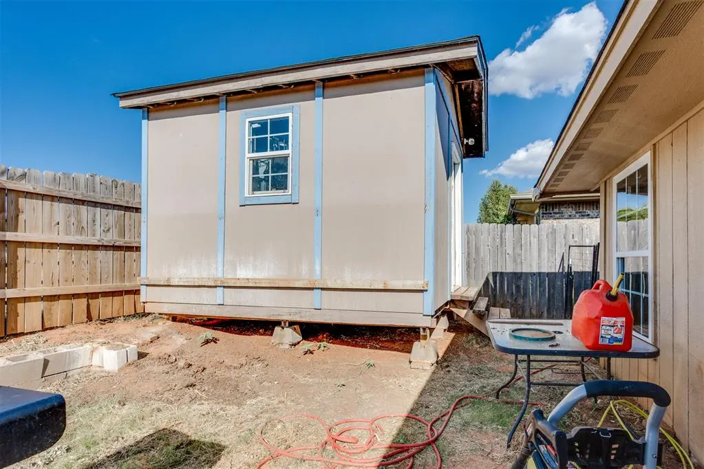 Photo 40 — 12321 SW 9th Terrace, Yukon, OK 73099