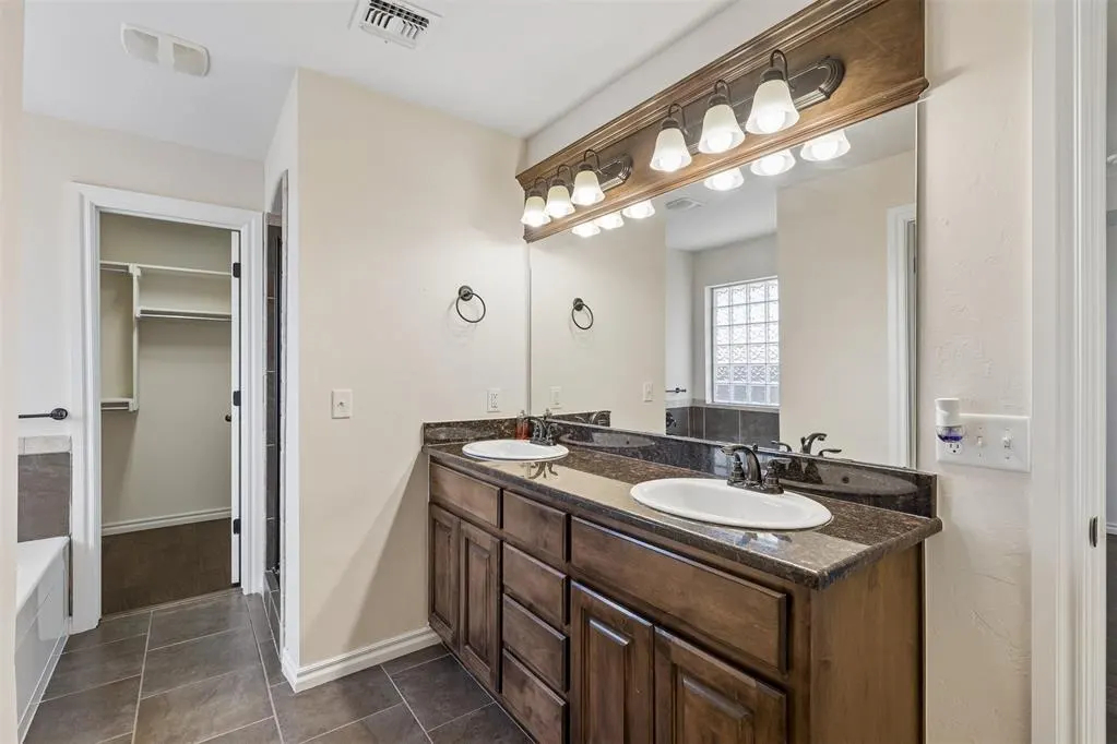 Photo 21 — 2113 NW 158th Street, Edmond, OK 73013