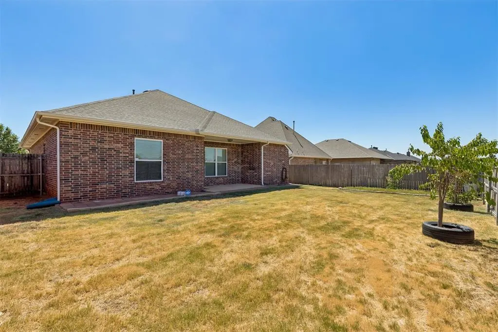 Photo 39 — 2113 NW 158th Street, Edmond, OK 73013