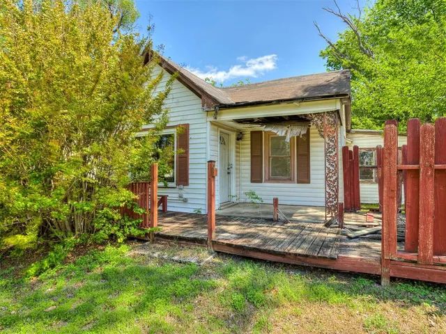 Photo 5 — 816 S Sooner Road, Midwest City, OK 73110