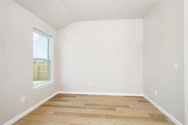 Photo 3 — 740 Luna Way, Tuttle, OK 73089