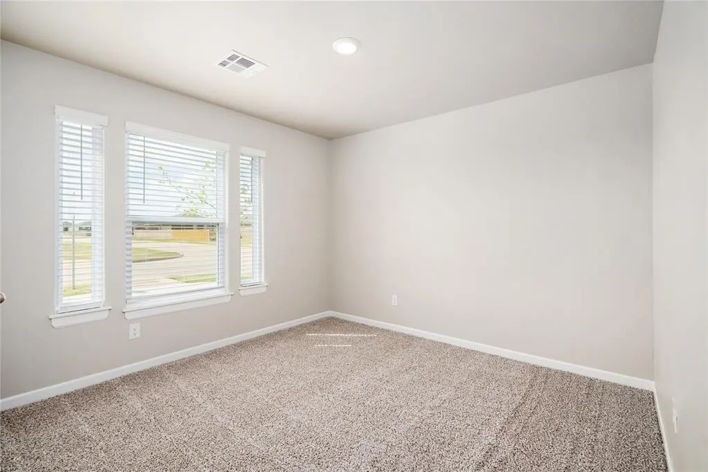 Photo 9 — 740 Luna Way, Tuttle, OK 73089
