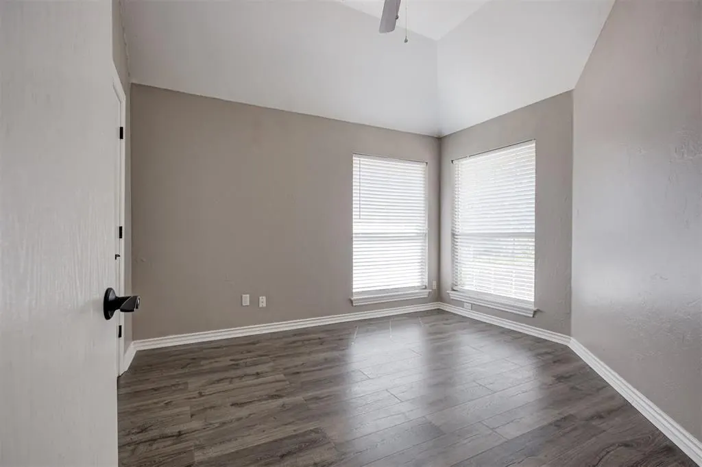 Photo 24 — 13232 Signature Circle, Oklahoma City, OK 73142