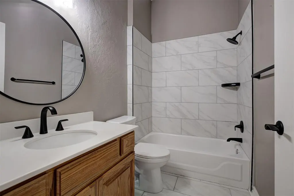 Photo 27 — 13232 Signature Circle, Oklahoma City, OK 73142