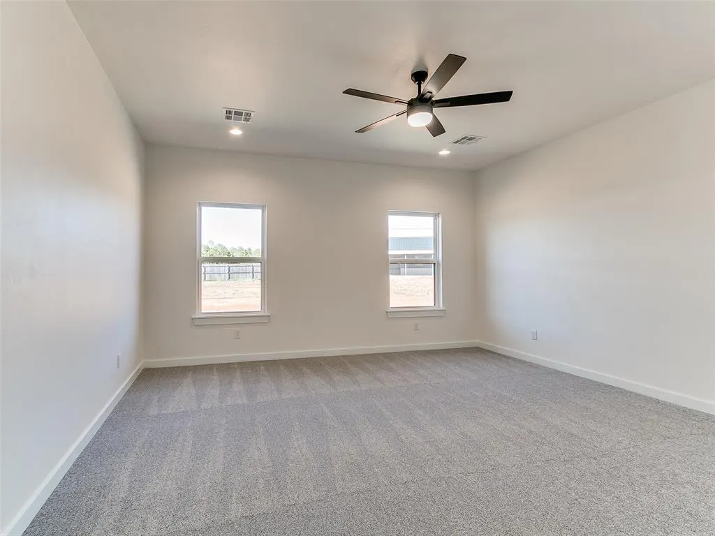 Photo 27 — 141 W Lynn Court Drive, Mustang, OK 73064