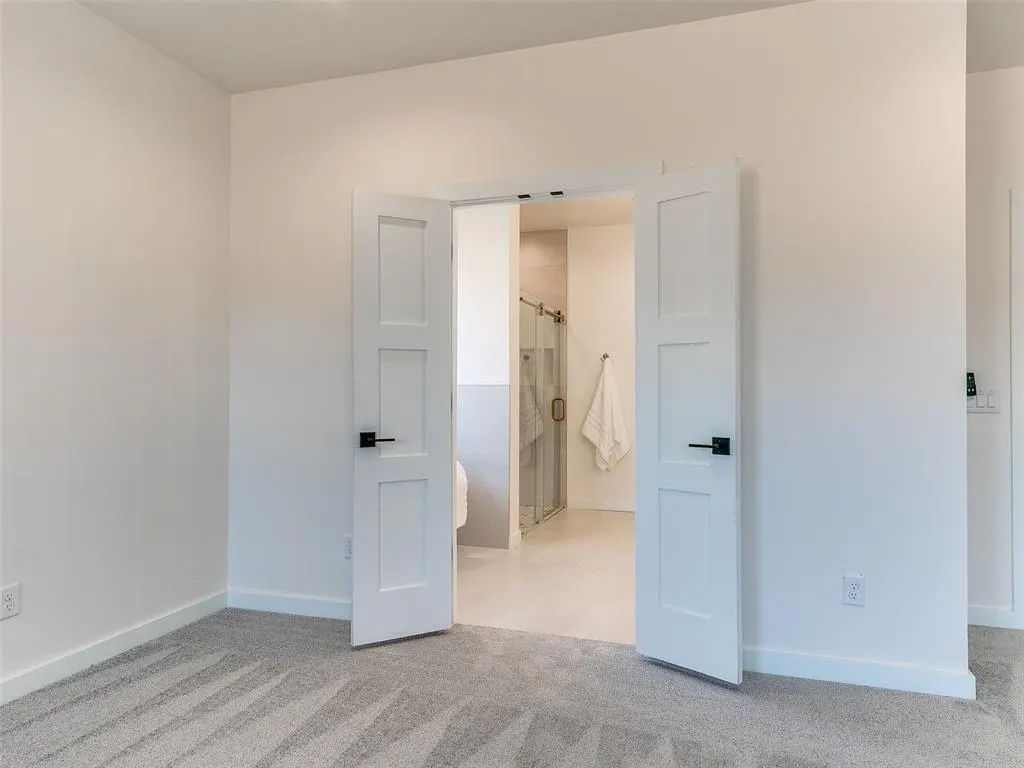 Photo 28 — 141 W Lynn Court Drive, Mustang, OK 73064
