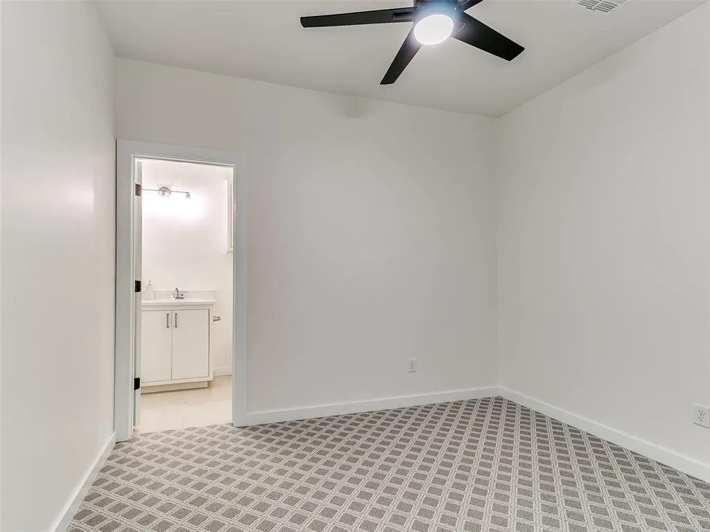 Photo 39 — 141 W Lynn Court Drive, Mustang, OK 73064