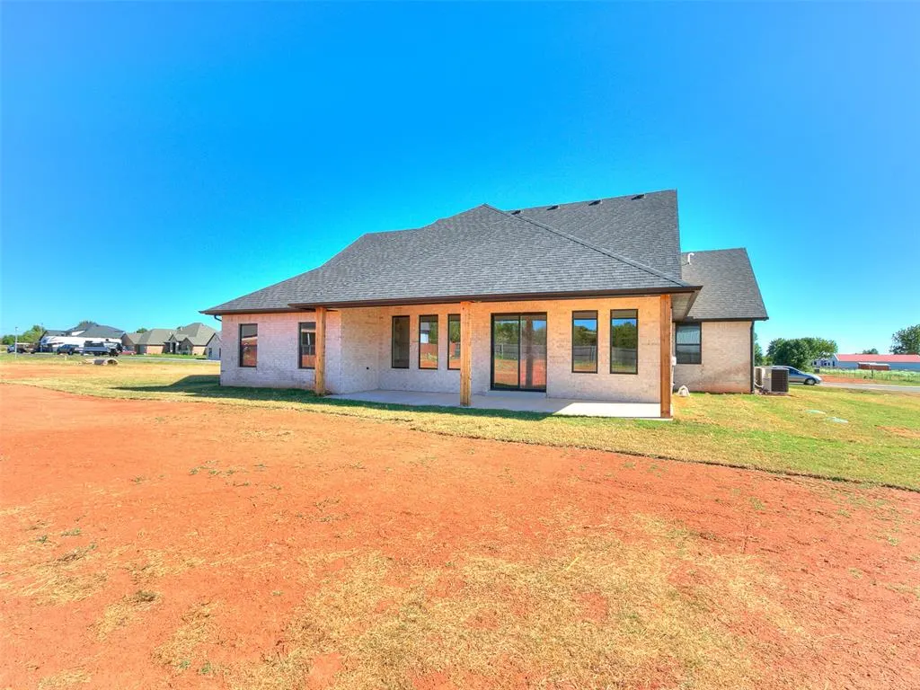 Photo 47 — 141 W Lynn Court Drive, Mustang, OK 73064
