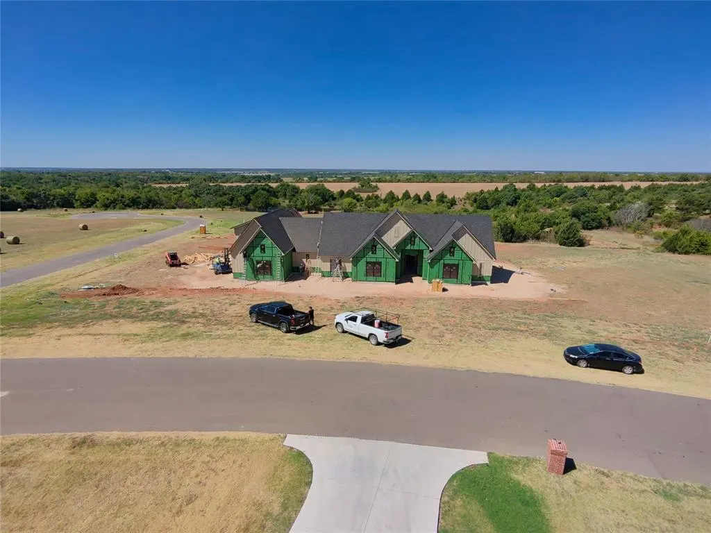 Front exterior — 2513 Summit Lake Circle, Goldsby, OK 73093