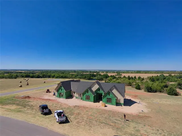 Photo 2 — 2513 Summit Lake Circle, Goldsby, OK 73093