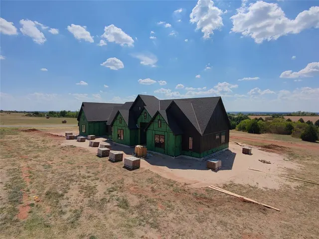 Photo 2 — 2513 Summit Lake Circle, Goldsby, OK 73093