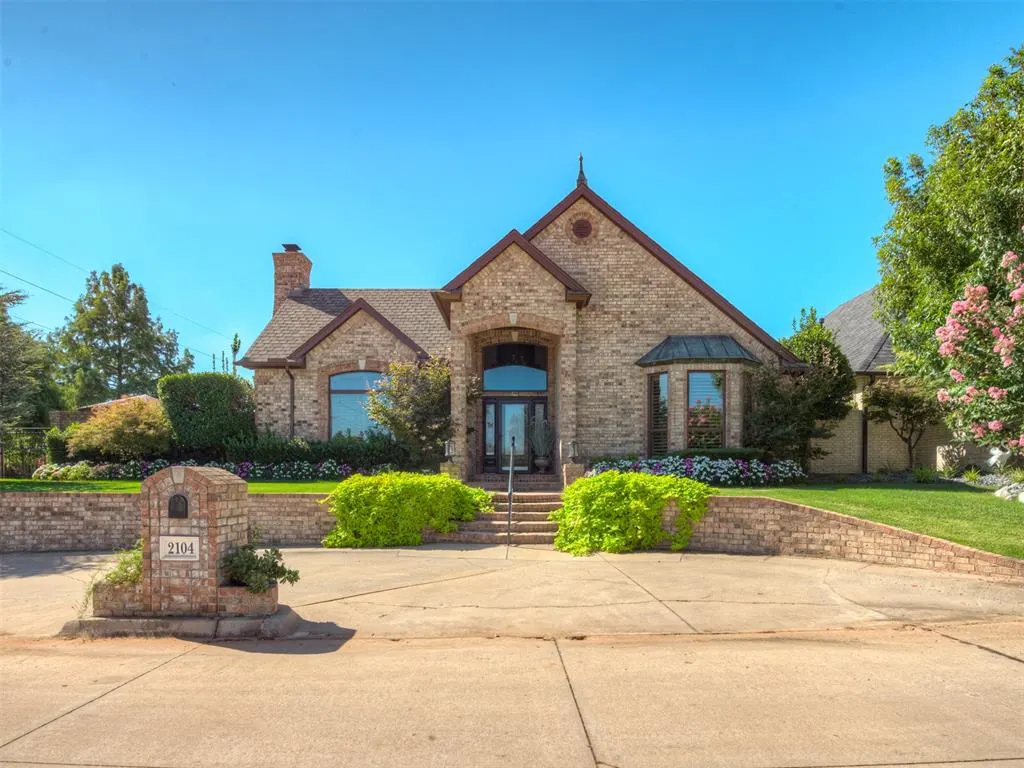 Photo 2 — 2104 Pinnacle Point, Oklahoma City, OK 73170