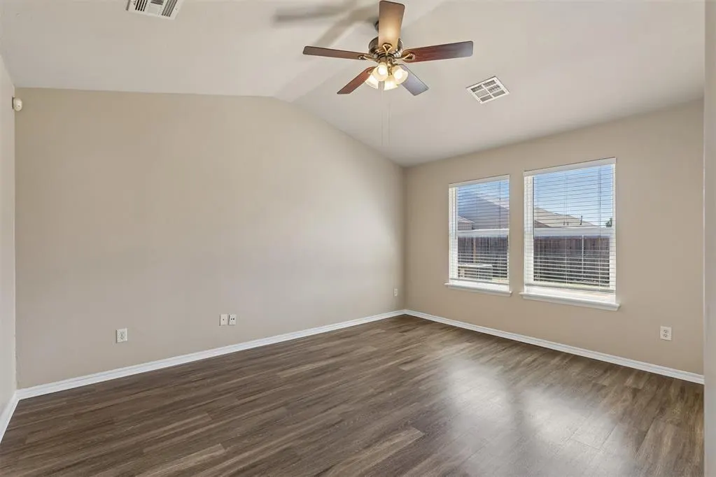 Photo 9 — 10644 NW 34th Terrace, Yukon, OK 73099