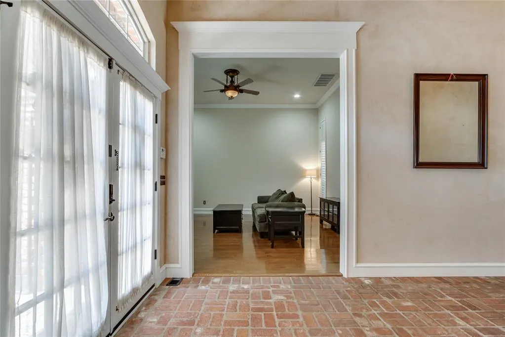 Photo 5 — 2301 Bay Hill Place, Edmond, OK 73034