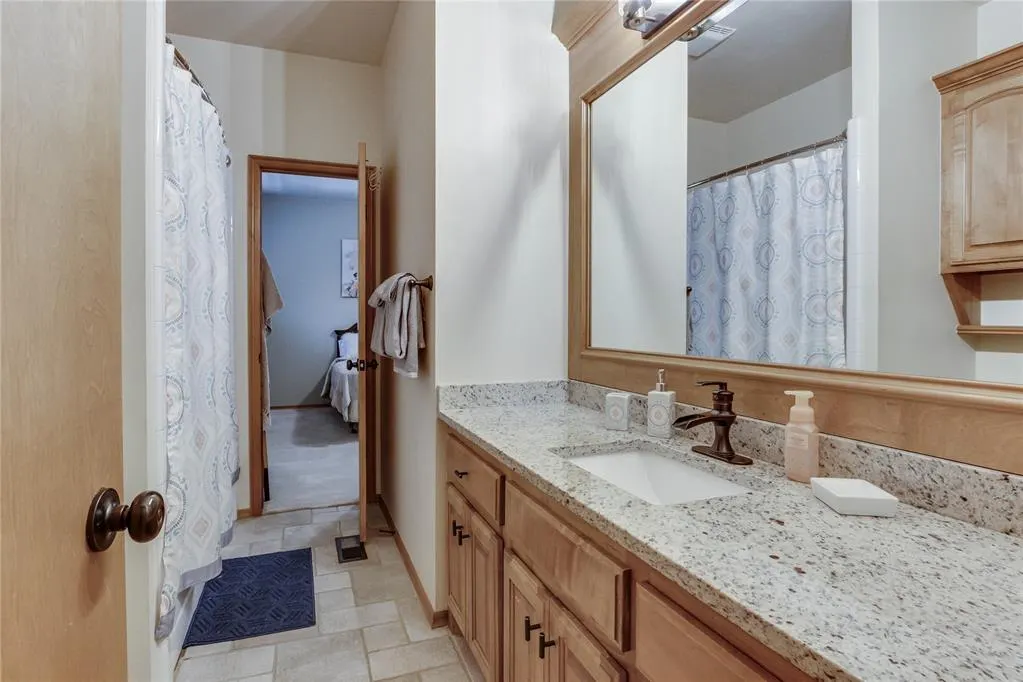 Photo 31 — 2301 Bay Hill Place, Edmond, OK 73034