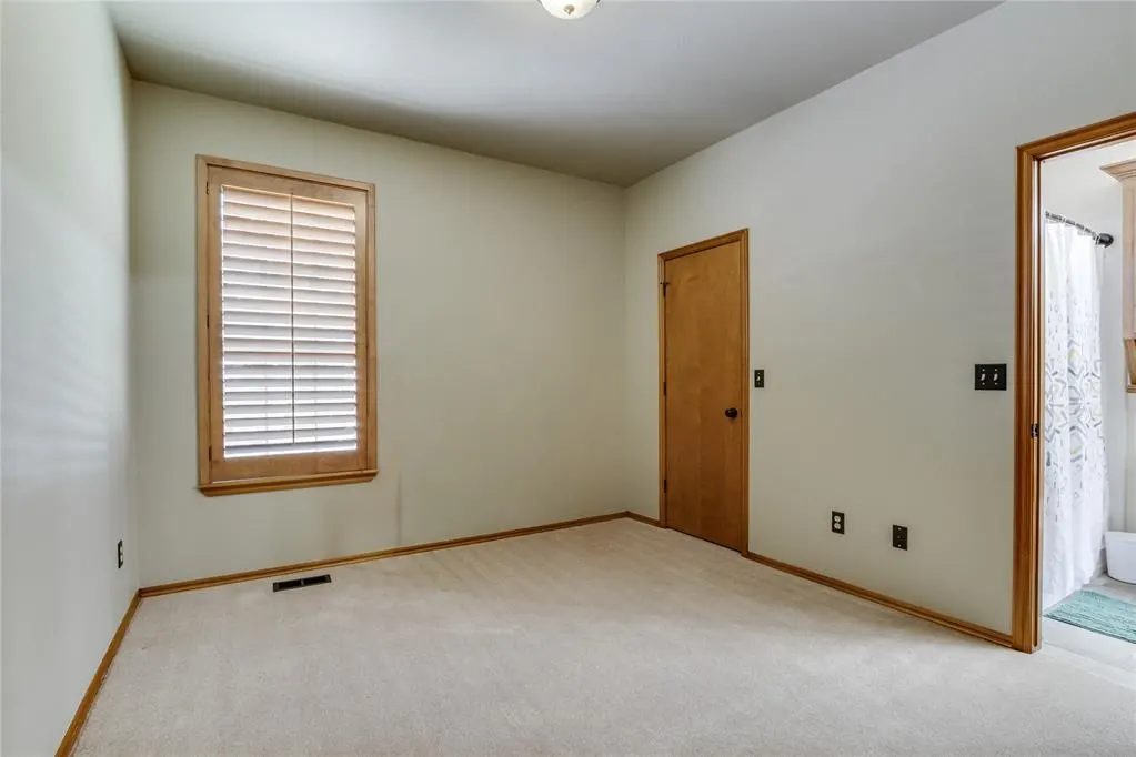 Photo 36 — 2301 Bay Hill Place, Edmond, OK 73034