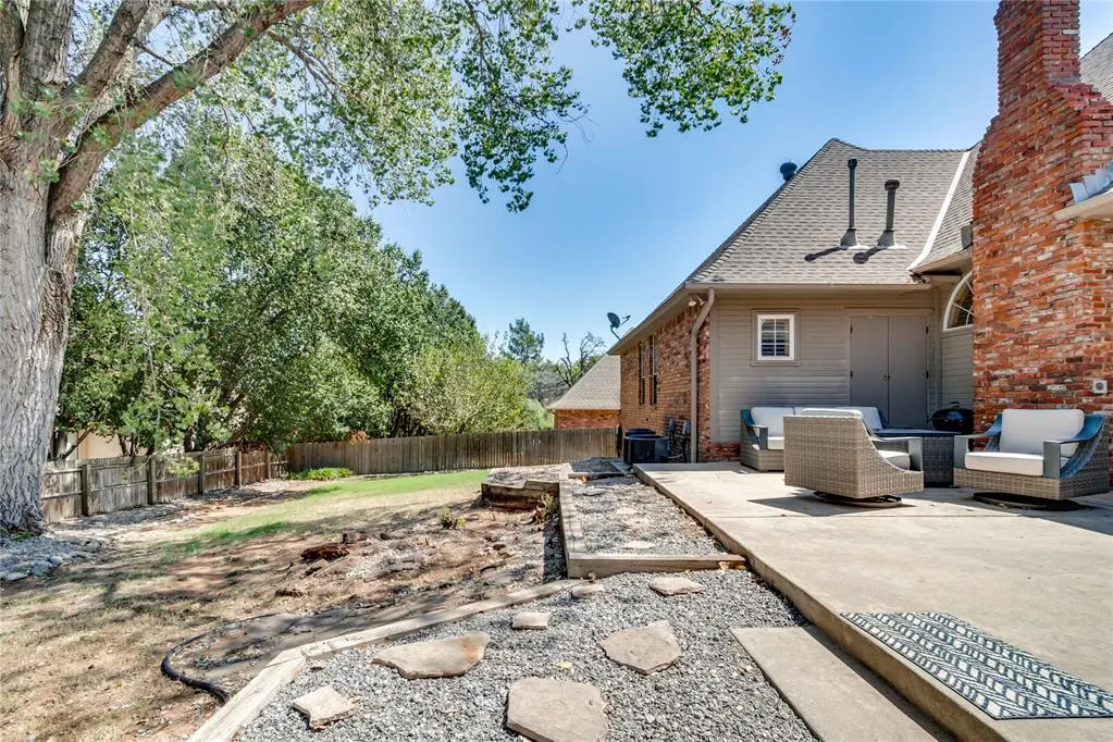 Photo 43 — 2301 Bay Hill Place, Edmond, OK 73034