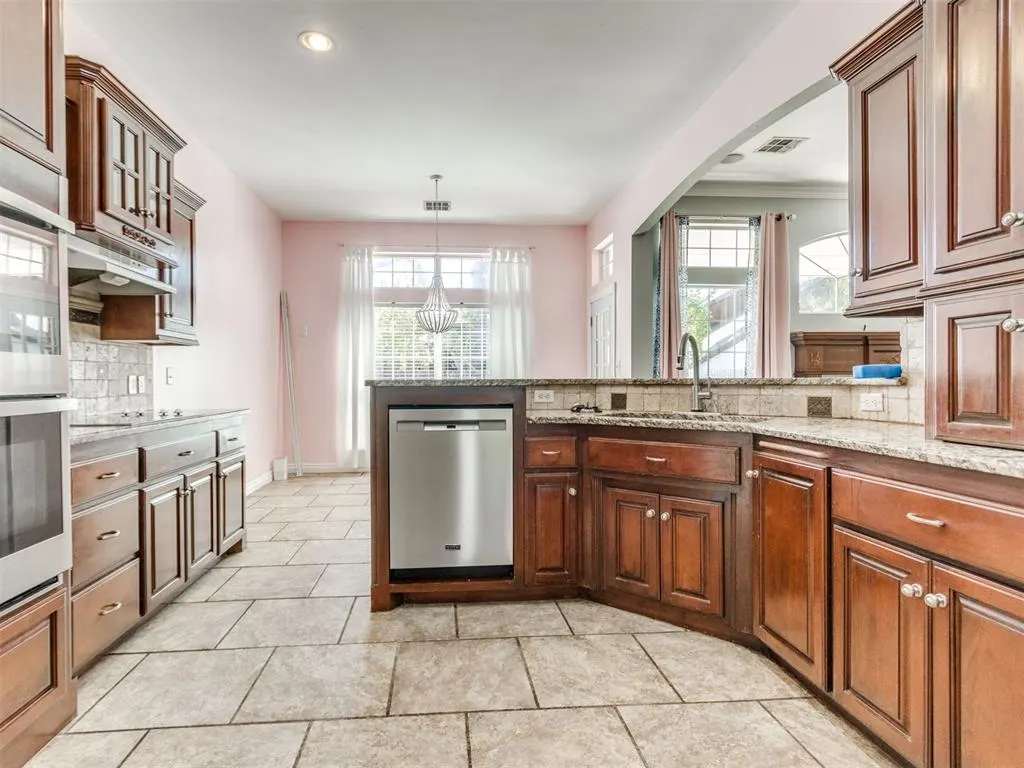 Photo 15 — 909 Hearthstone, Norman, OK 73072