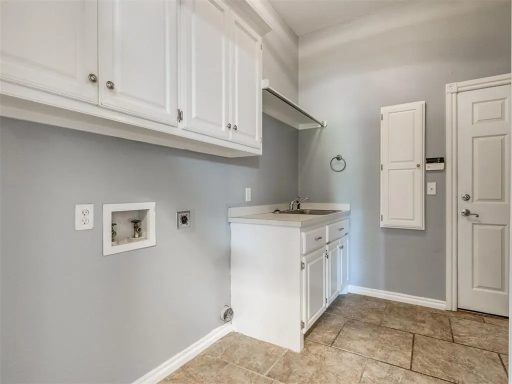 Photo 18 — 909 Hearthstone, Norman, OK 73072