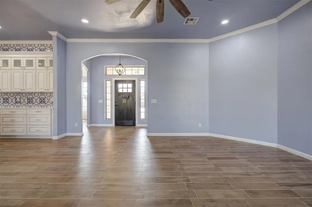 Photo 8 — 4805 Crestmere Lane, Edmond, OK 73025