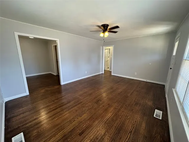 Photo 3 — 3105 W Park Place, Oklahoma City, OK 73107
