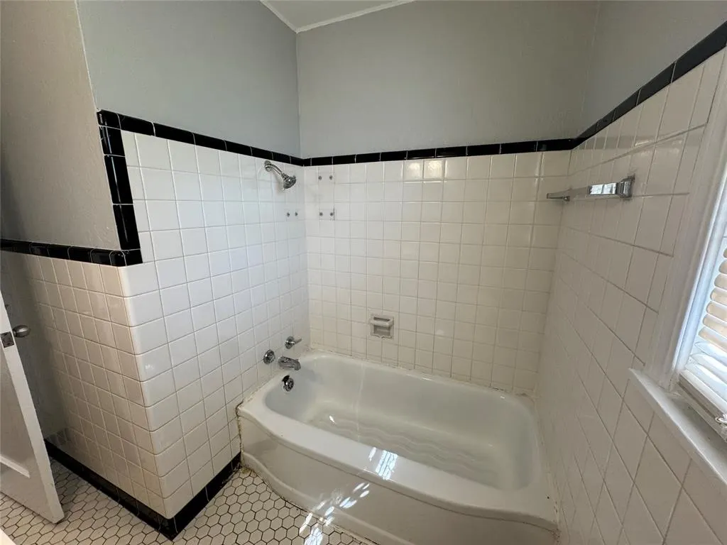 Photo 13 — 3105 W Park Place, Oklahoma City, OK 73107