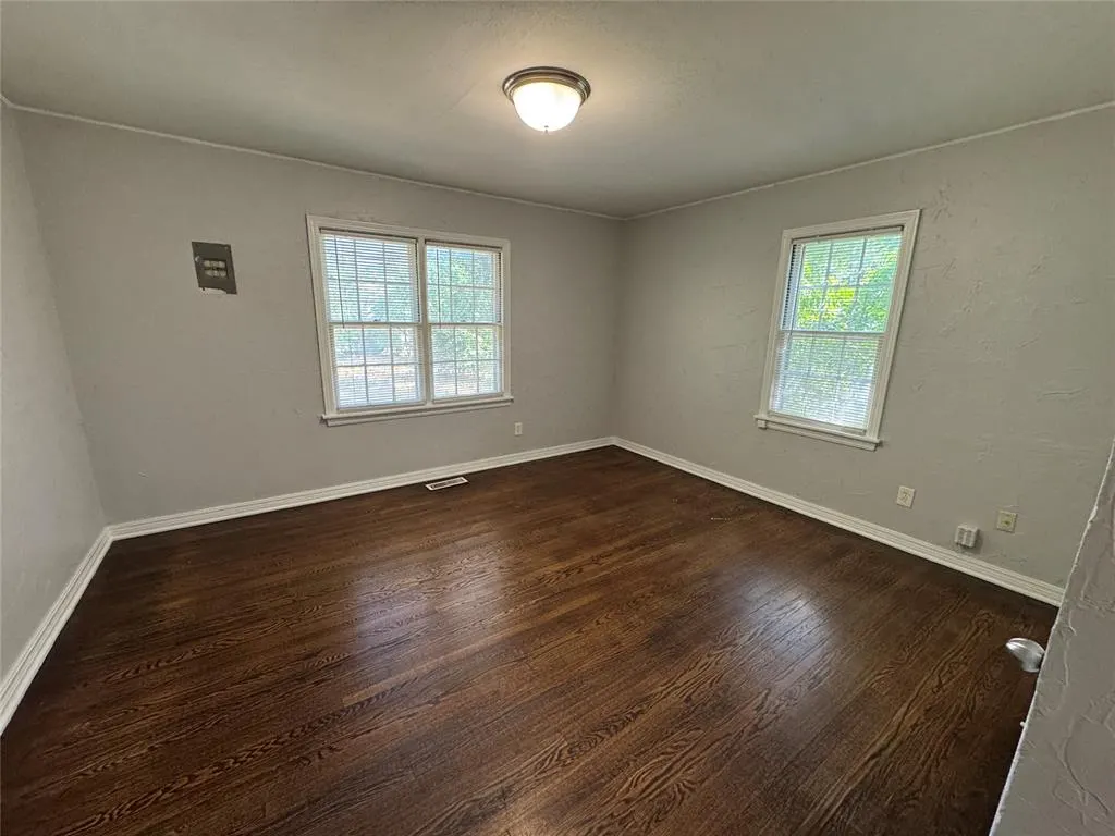 Photo 14 — 3105 W Park Place, Oklahoma City, OK 73107