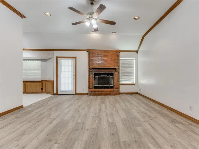 Photo 7 — 109 S Ramblin Oaks Drive, Moore, OK 73160