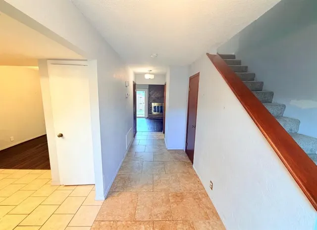 Photo 3 — 8077 NW 23rd Street, Oklahoma City, OK 73127
