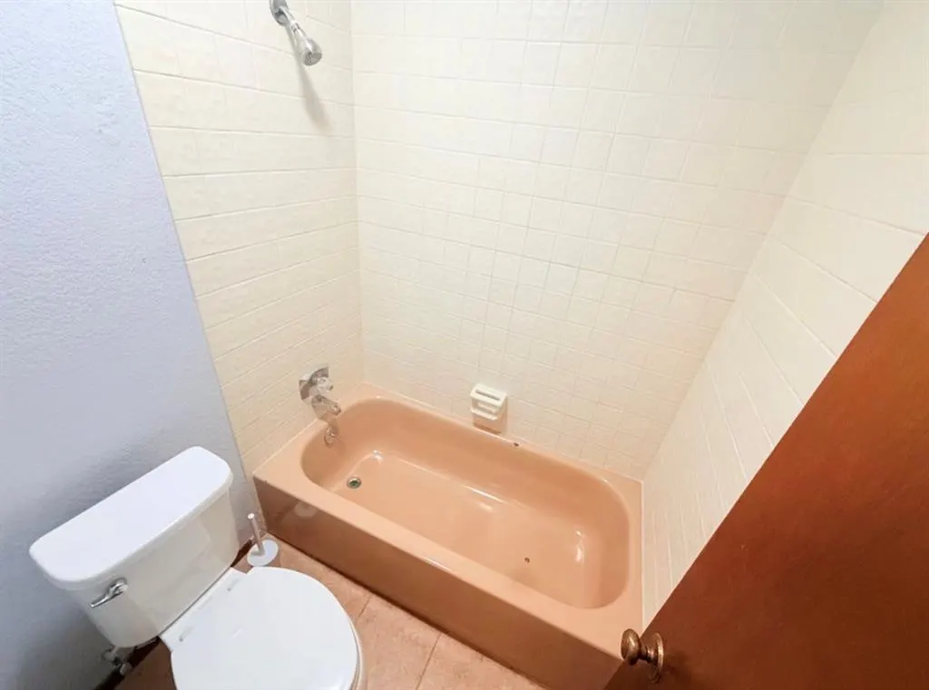 Photo 11 — 8077 NW 23rd Street, Oklahoma City, OK 73127