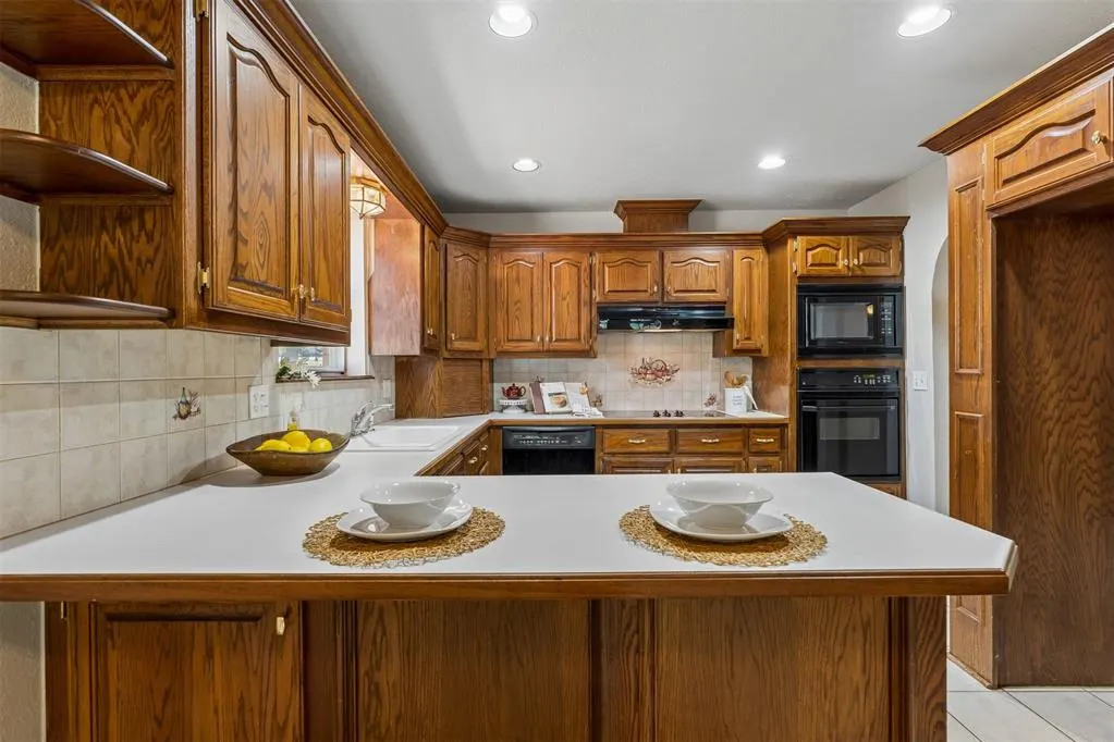 Photo 14 — 11107 Jeffords Avenue, Choctaw, OK 73020