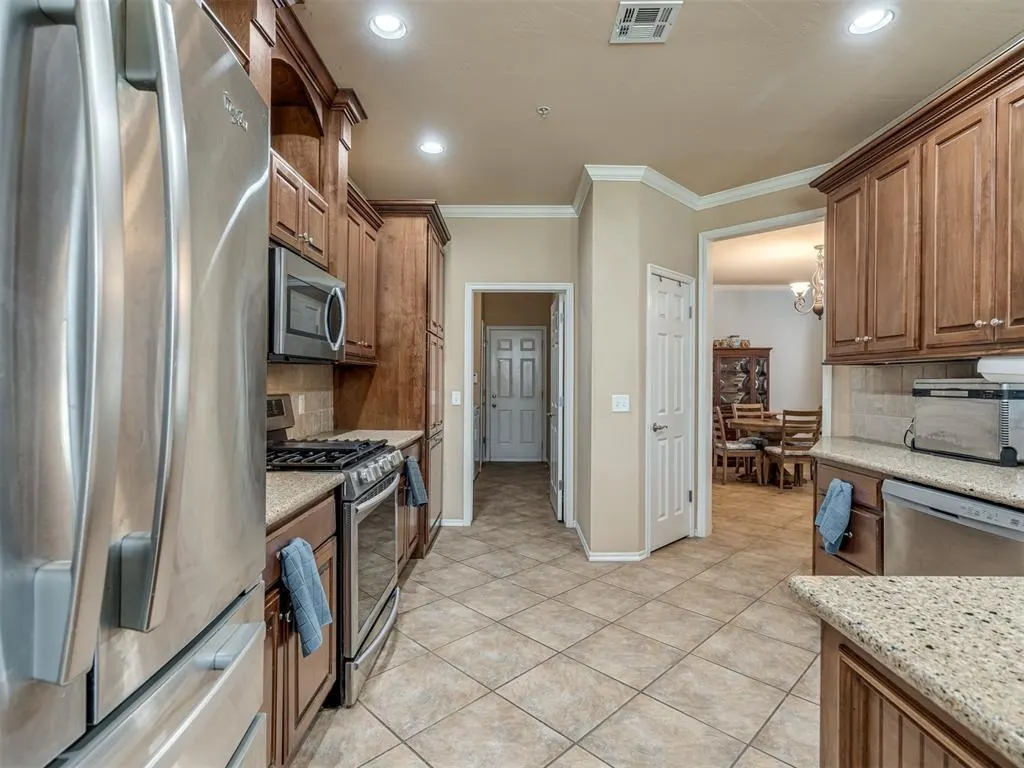 Photo 13 — 15624 Traditions Drive, Edmond, OK 73013