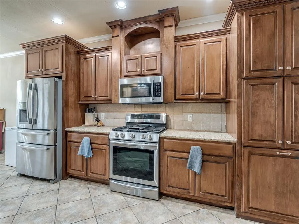 Photo 15 — 15624 Traditions Drive, Edmond, OK 73013