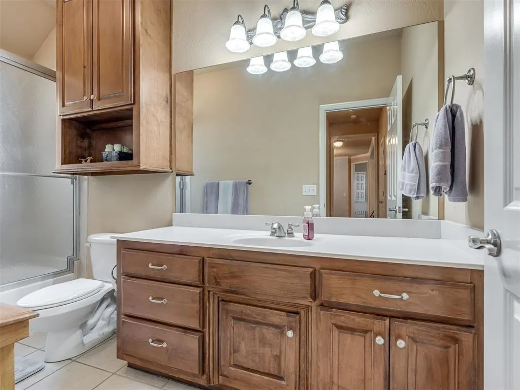 Photo 33 — 15624 Traditions Drive, Edmond, OK 73013