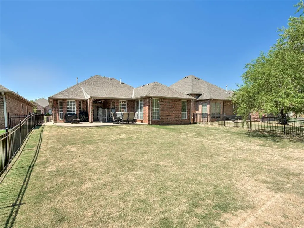 Photo 41 — 15624 Traditions Drive, Edmond, OK 73013