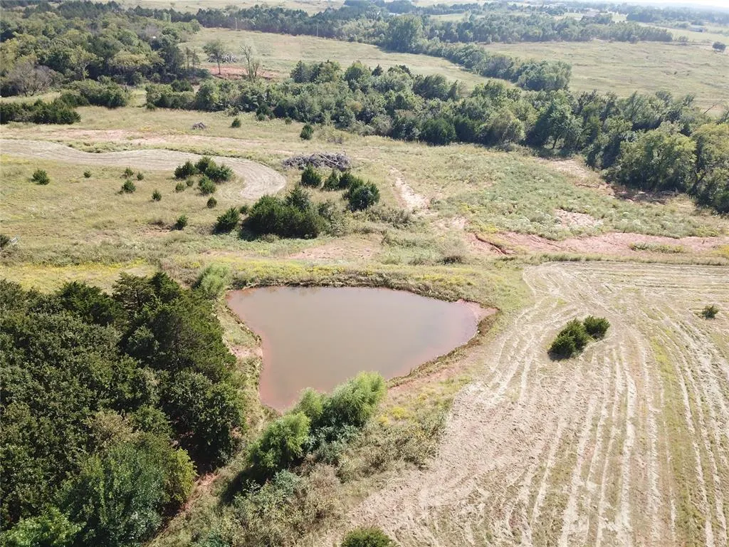 Photo 3 — 5595 Little Farms Road, Guthrie, OK 73044